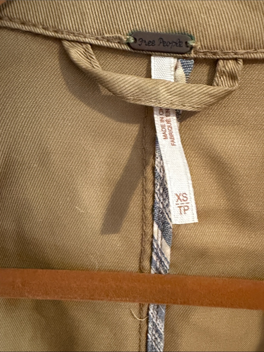 Free People all tied up slouchy Long Tan Trench Coat with ties - Picture 4 of 8